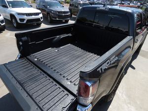 LISTO PARA ENVIAR 2023 T0Y0TA TAC0MA TRD Todoterreno Doble Cabina RWD - Product Image 2