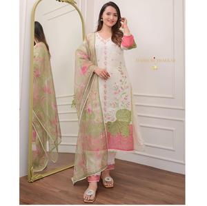 Conjunto Kurti de alta calidad con Dupatta y Palazzo a juego para oficina y ropa festiva disponible a precios asequibles - Product Image 1