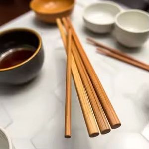 Palillos de madera de estilo japonés tradicional - Product Image 6