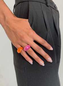 Anillos de resina de diseño moderno de Venta caliente joyería de moda ajustable para niñas con estilo Ángel personalizado para la venta - Product Image 4