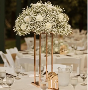 Elegante centro de mesa de metal con acabado recubierto de polvo dorado con gran demanda de uso de decoración de boda de moda - Product Image 2