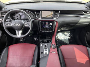 Infiniti QX50 Sport 2023 Usado en Excelentes Condiciones - Product Image 2