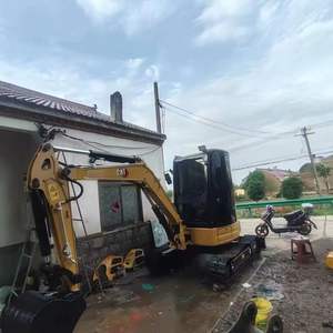 Mini-excavatrice Caterpillar 303.5E avec moteur de 24 CV et godet de 0,2 m³ - Product Image 4