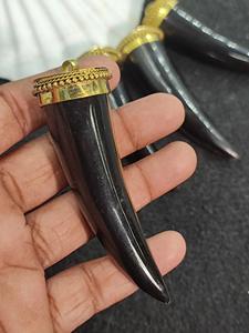 Collier pendentif en corne de buffle, bijoux tribaux naturels et durables pour femmes, haute qualité - Product Image 1