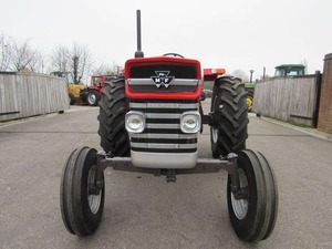รถแทรกเตอร์ล้อยาง MASSEY-FERGUSON รุ่น 185 ประสิทธิภาพสูง เครื่องยนต์มือสอง เกียร์ทำงานราบรื่น ออกแบบมาเพื่อการใช้งานหนัก ประสิทธิภาพสูงสำหรับงานเกษตร - Product Image 2
