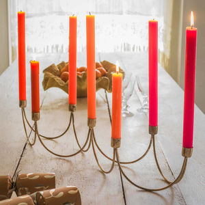 Wholesale Minimalist Leaf Shape Gold Table Stand Handmade Gold <b>Candlestick</b> Holders for Home Decoration Candle Display Stand - Product Image 5