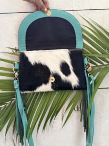 Nuevo Bolso de Cuero con Flecos Hecho a Mano por Diseñador, Estilo Bohemio Gitano, Piel de Vaca, Color Turquesa, Hecho a Mano, Estilo Occidental, Patrón de Cuadros - Product Image 5