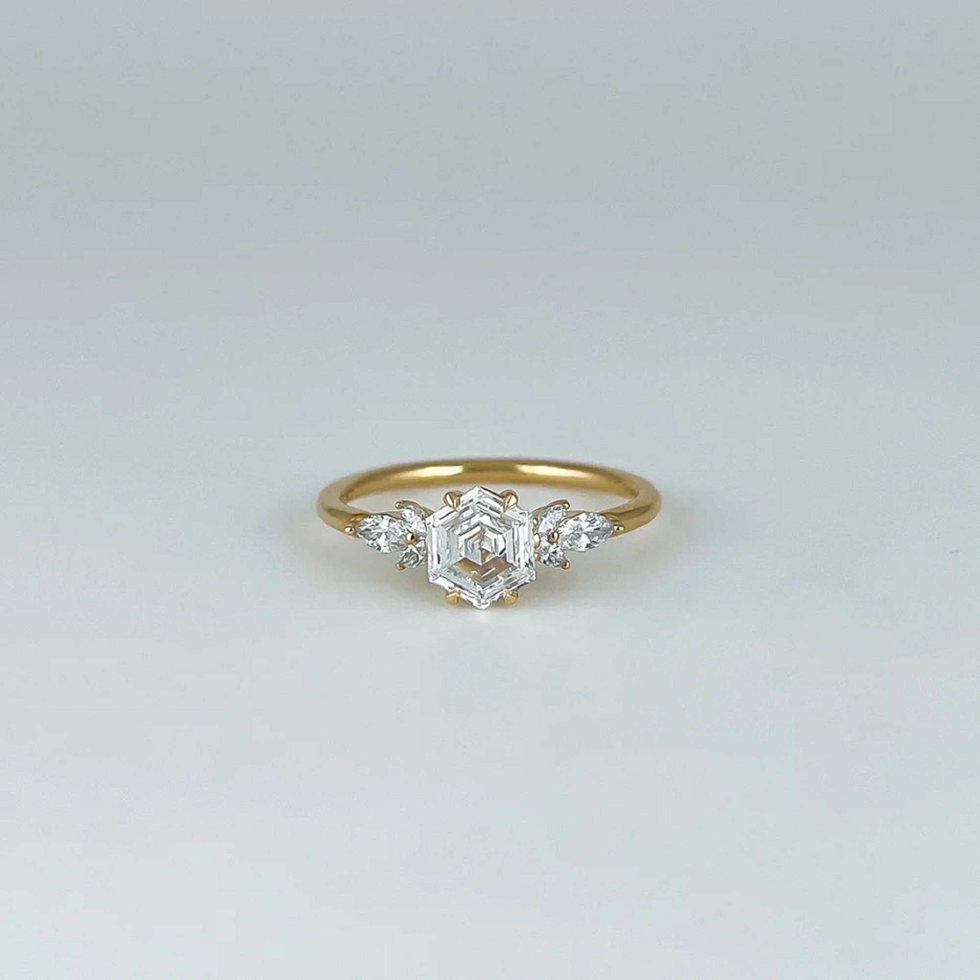 ทองคำขาว