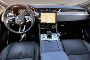 HIGHRUN 2024 F-PACE P400 R-DYNAMIC S SUV AWD EN VENTA - Product Image 3