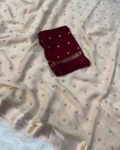 Saree élégant traditionnel de concepteur avec le style long de matériel de Georgette de travail brodé pour des événements formels de fêtes de festivals - Product Image 2