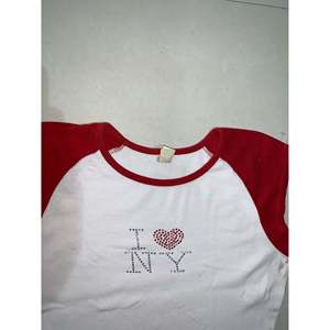 เสื้อท็อปลำลอง VTG Y2K NY Collection - Product Image 3