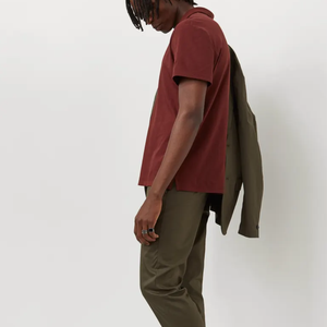 Chemise à manches courtes pour hommes, tissu tricoté à motif solide, couleurs personnalisables, design décontracté à séchage rapide - Product Image 3