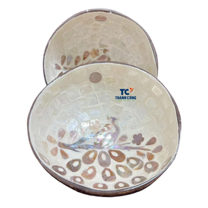 Juego de 3 Tazones para Ensalada Modernos, Multifuncionales y Ecológicos, Hechos a Mano con Cáscara de Coco Natural, Texturas Coloridas, Más Vendidos - Product Image 1