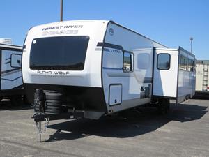 Se vende F-O-R-E-S-T R-I-V-E-R C-H-E-R-O-K-E-E A-L-P-H-A W-O-L-F 3-3-B-H usada del año 2025 - Product Image 2