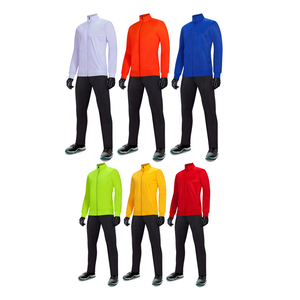 Survêtements d'entraînement de football respirants personnalisés pour hommes, vêtements de jogging, survêtements de football à séchage rapide, survêtement de football d'équipe - Product Image 1