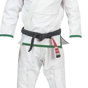 Uniforme de Karate 2026 Transpirable de Alta Calidad, Nuevo Estilo, Ropa de Artes Marciales con Logotipo Personalizado para Entrenamiento - Product Image 5