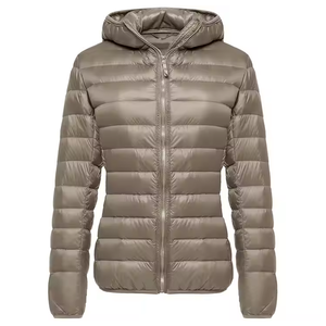 Venta de chaquetas acolchadas para mujer Chaquetas acolchadas para mujer con logotipo personalizado Chaquetas acolchadas para mujer de buena calidad - Product Image 3