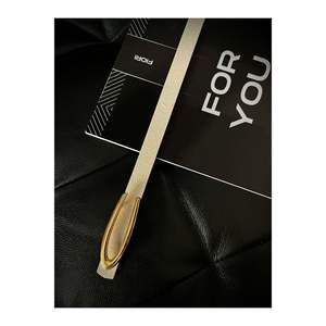 Ceinture longue et fine beige pour femme avec boucle dorée, idéale pour vestes, chemises et robes. Beige-Or - Product Image 4