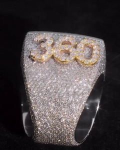 Bague carrée en argent sertie de diamants Moissanite VVS, design cluster entièrement pavé, bague de luxe Hip Hop pour homme - Product Image 3