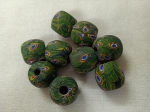 Cuentas de Vidrio Millefiori Recicladas Hechas a Mano y Ecológicas, Diseños de Comercio Africano, Color Verde, para Diseñadores de Joyería y Tiendas - Product Image 3