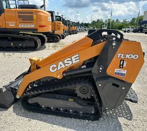Precio de fábrica Cases CASE TL100 Mini Track Loader Skid Steer Loader Crawler Case Durable y práctico Skid Steer Loader - Product Image 4