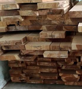 Productos de madera aserrada de color natural con superficie lisa para uso en almacén - Product Image 2