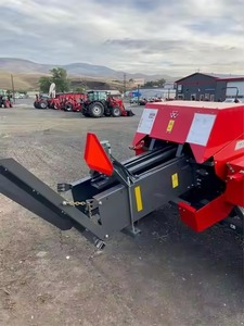 Presse à balles de foin ronde rouge, machine à ensiler le foin, compacteur de fourrage agricole, équipement agricole, système d'emballage automatique des balles - Product Image 3
