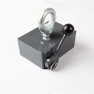 Blocco magnetico con vite ad anello 110x78x40mm - Product Image 1