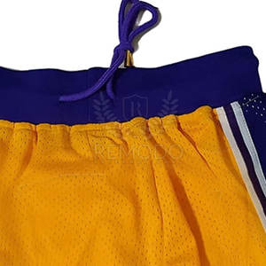 2025 Shorts de basket-ball personnalisés en gros maille Double couche vêtements de sport Shorts de basket-ball - Product Image 3