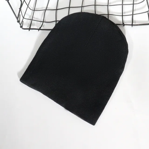 Gorro de Jacquard con logotipo personalizado, gorros hechos a mano para hombre, calidez de invierno, completamente forrado para escena de viaje - Product Image 5