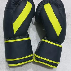 Guantes de Grappling de PU de la Mejor Calidad, Marca Personalizada, Absorben la Humedad, con Cierre de Gancho y Bucle, Soporte para Muñeca, para Boxeo - Product Image 2