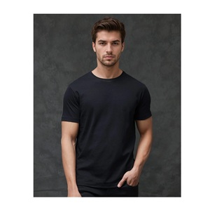 Camiseta de hombre con estampado gráfico de venta de exportación Estilo de calle de moda para la comodidad diaria y looks atrevidos DE LA India - Product Image 1