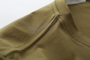 T-shirt uni unisexe en coton 100%. Confortable, durable et parfait pour l'impression ou l'usure quotidienne. - Product Image 5