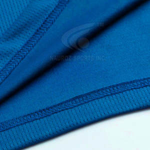 Uniforme de basket-ball à séchage rapide avec des vêtements de sport respirants de conception unique dans des ensembles de grande taille - Product Image 3