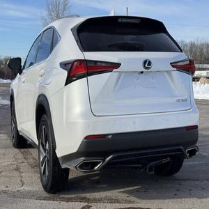 MEJOR PRECIO PARA Lexus NX 300 2021 - Product Image 3