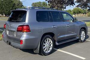 USADO LHD/RHD 2010 LE X US LX 570 - Product Image 3