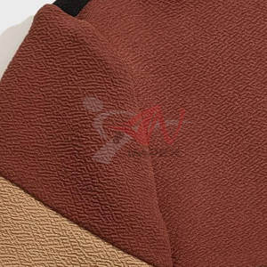 Ensemble T-shirt et short de qualité fiable, matière légère et haute performance pour le sport et l'exercice - Product Image 4