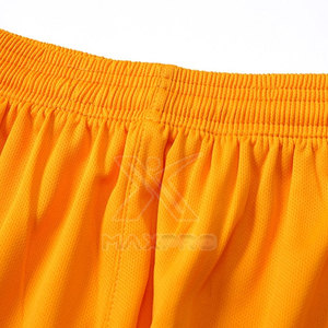 Logo personnalisé Respirant Séchage rapide Haute qualité Unisexe Adulte Uniforme de football Fabriqué par des professionnels Vêtements de sport 100% polyester MAXPRO - Product Image 4