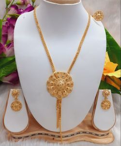 Dernières boucles d'oreilles papillon en plaqué or 18 carats vintage tendance bijoux en alliage avec pierre principale en zircon pour cadeau pour femmes filles - Product Image 3