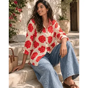 Camisa Oversize de Popelina con Estampado Floral Crimson Blossom - Product Image 1