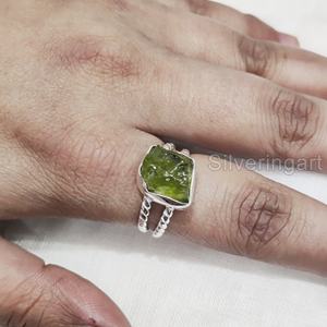 Joyería de piedra en bruto, anillo para mujer, Natural peridoto piedra preciosa de crudo, piedra natal de agosto, anillo de Plata de Ley 925 para fiesta de doble banda - Product Image 2