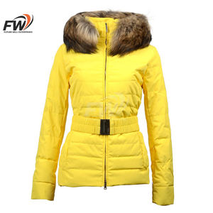 Chaqueta Larga Acolchada para Mujer, Cómoda y 100% Transpirable, Servicio OEM para Otoño e Invierno - Product Image 1