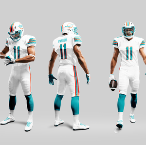 Uniforme de football américain professionnel de haute qualité, nouveau design 2026, personnalisé pour l'équipe américaine, fabriqué au Pakistan par Maan Wears - Product Image 4