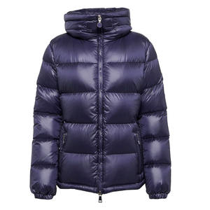 Chaqueta Acolchada de Invierno para Mujer, Manga Larga, Diseño Personalizado, Exterior de Nailon, Relleno de Algodón, Transpirable, Resistente al Viento - Product Image 1