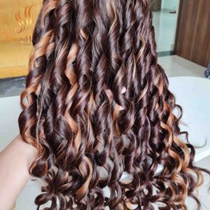 Peluca de encaje Full HD sin pegamento para rizos hinchables 100% cabello humano Remy virgen de larga duración 2 años vendedores vietnamitas - Product Image 3