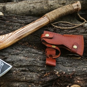 Cadeau fait main de hache de hache tomahawk en acier au carbone viking pour mari, cadeau d'anniversaire pour lui. - Product Image 4