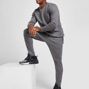 Survêtement personnalisé avec sublimation intégrale, survêtement personnalisé pour homme en polyester, haut et pantalon, survêtement de fitness de haute qualité - Product Image 3