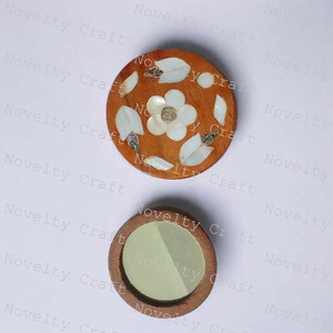 Precio bajo Tamaño pequeño de bolsillo LED Espejo cosmético de madera Regalo personalizable para damas y niñas - Product Image 1