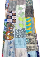Double Taille Réversible Bohème Soie Quilt Patchwork Couvre-lit Broderie Technique Indien Kantha Quilt Gudri Coton Literie