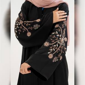Abayas de créateur faites à la main en pierre de soie pour adultes vêtements élégants et personnalisés pour adultes - Product Image 1